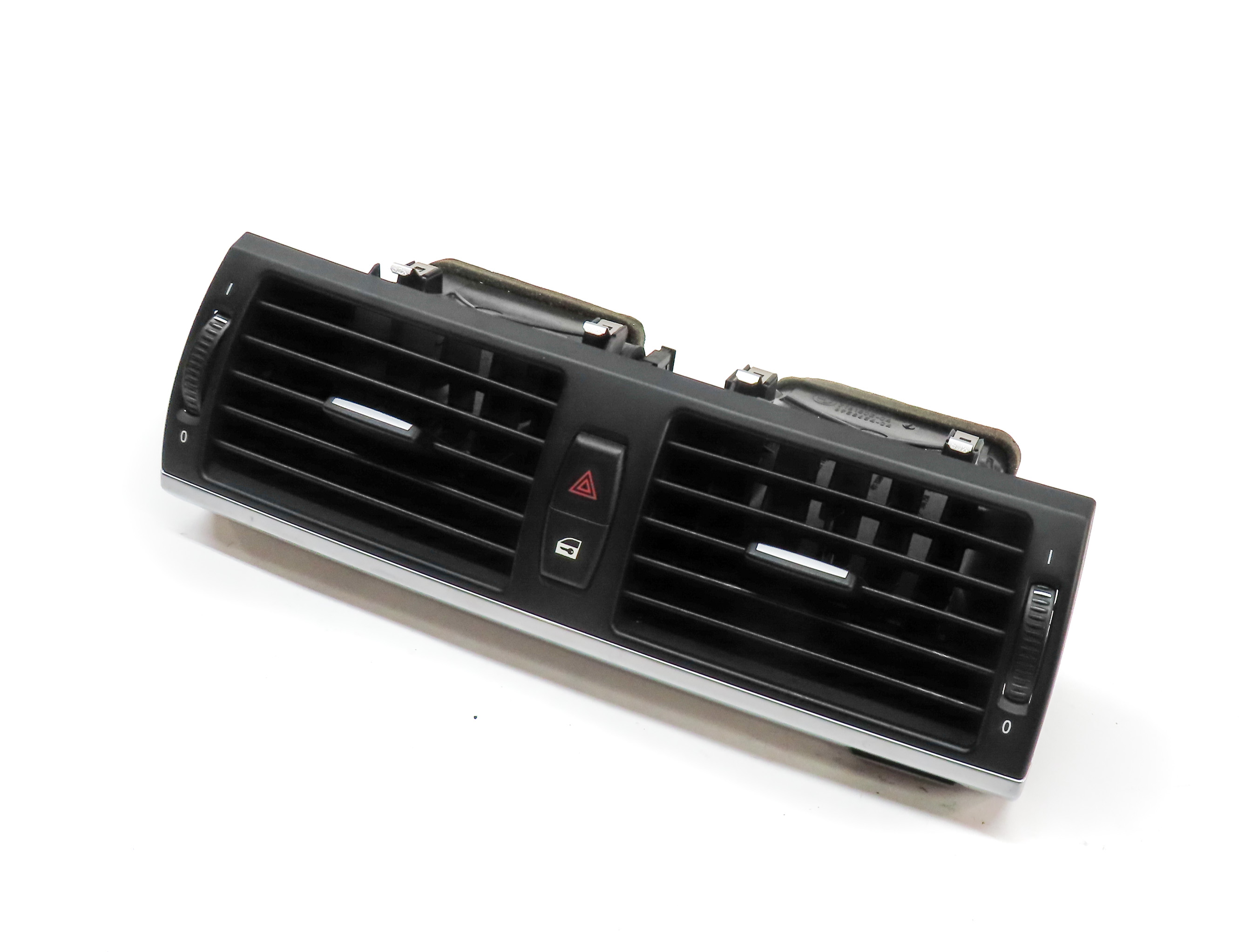 2009 BMW X6 (E71) FRONT CENTER DASH HEAT AIR AC HVAC DUAL VENT (Black) — exact item pictured